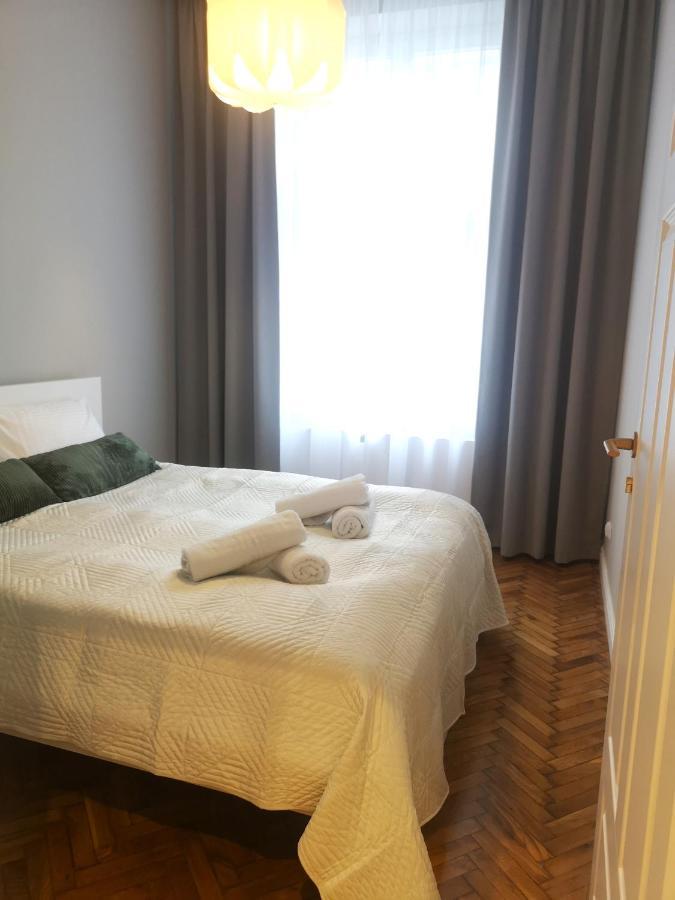 Green Chill Apt Old Town & Wawel Hill By Vistula River - By Homelike Krakow Ngoại thất bức ảnh