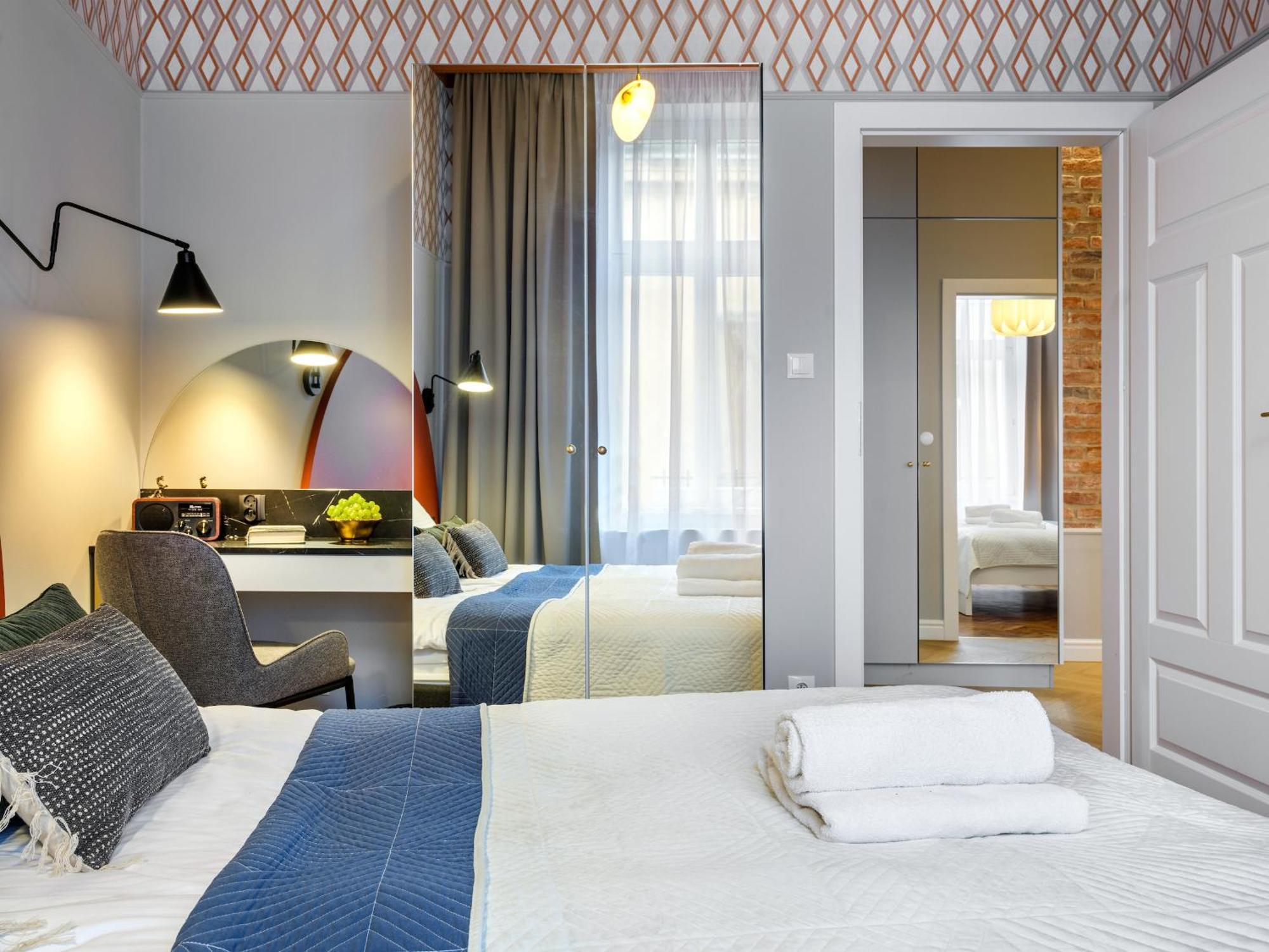 Green Chill Apt Old Town & Wawel Hill By Vistula River - By Homelike Krakow Ngoại thất bức ảnh